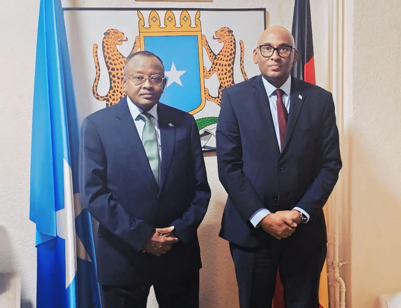 Minister Bashir Mohamed Jama Strengthens Somalia–Germany Cooperation During Visit to Somali Embassy in Berlin