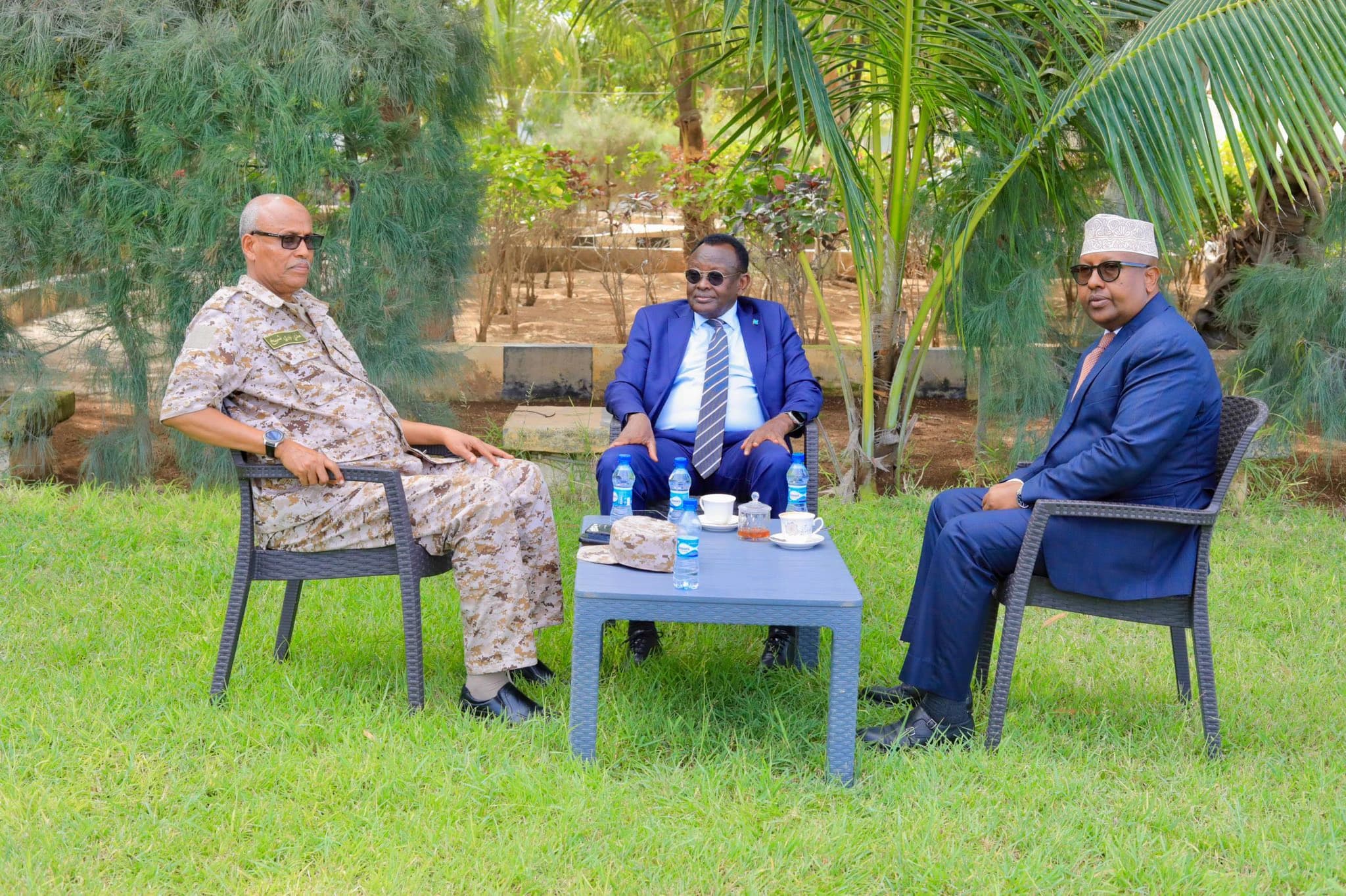 Minister of Environment and Climate Change Commends Green Initiatives During Official Visit to Ministry of Defense